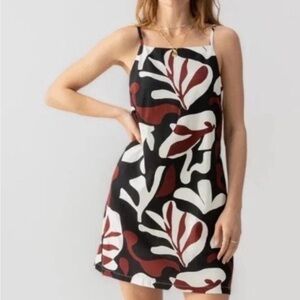Sanctuary Black, White & Brown Linen  Retro Floral Print Lined Slip Mini Dress